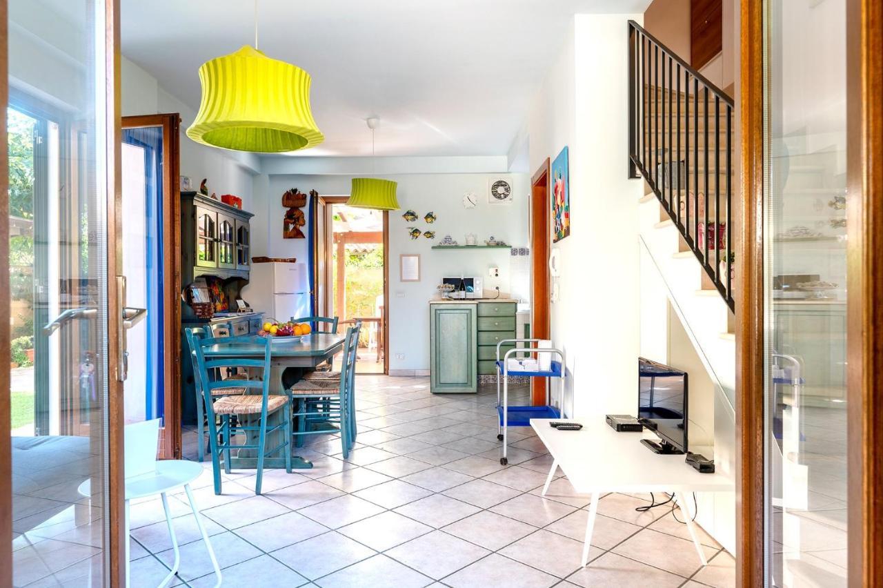 Villa Aura Марина ди Модика Екстериор снимка