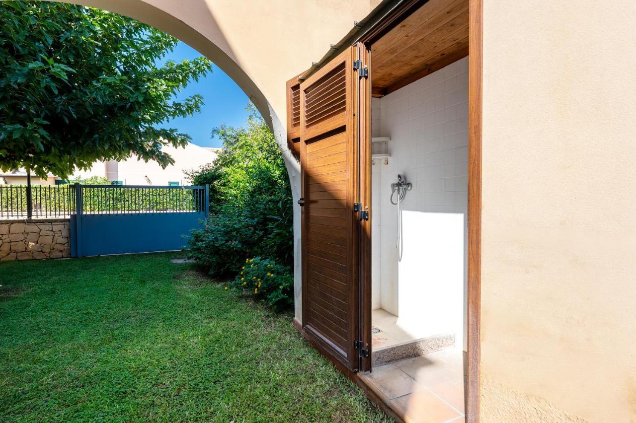 Villa Aura Марина ди Модика Екстериор снимка